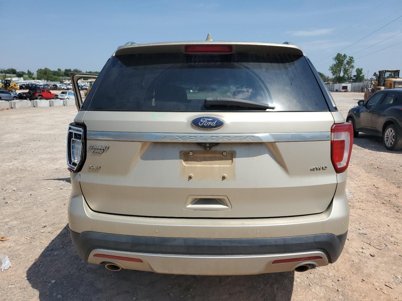 1FM5K8D80HGB14271 2017 Ford Explorer Xlt