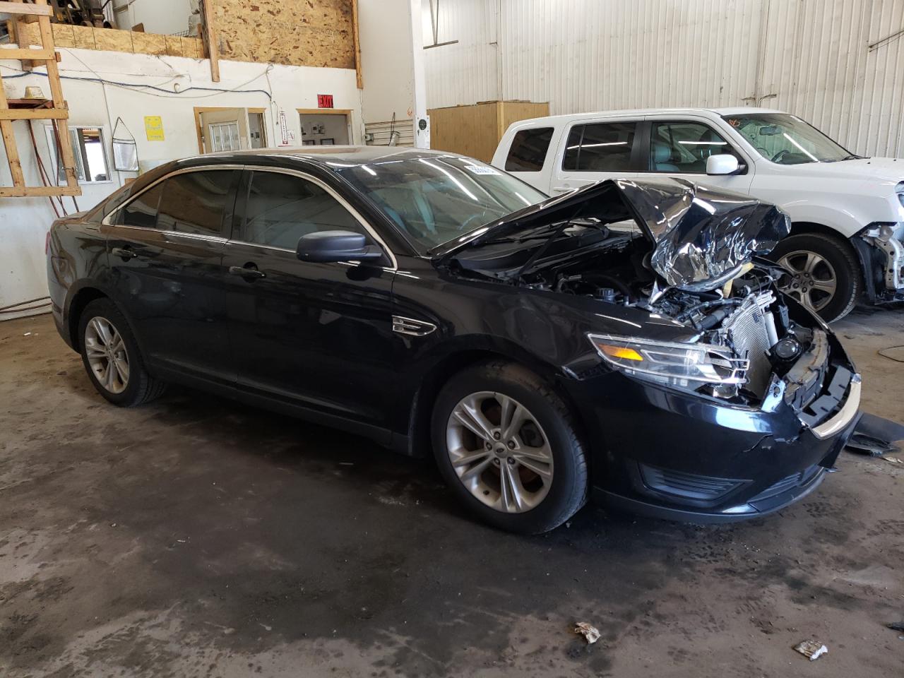 1FAHP2D82HG119008 2017 Ford Taurus Se