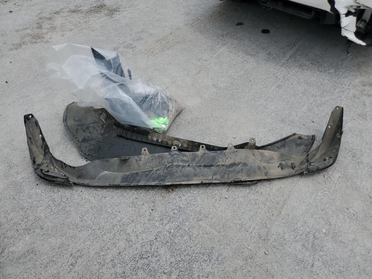 1VWBP7A37DC106890 2013 Volkswagen Passat Se