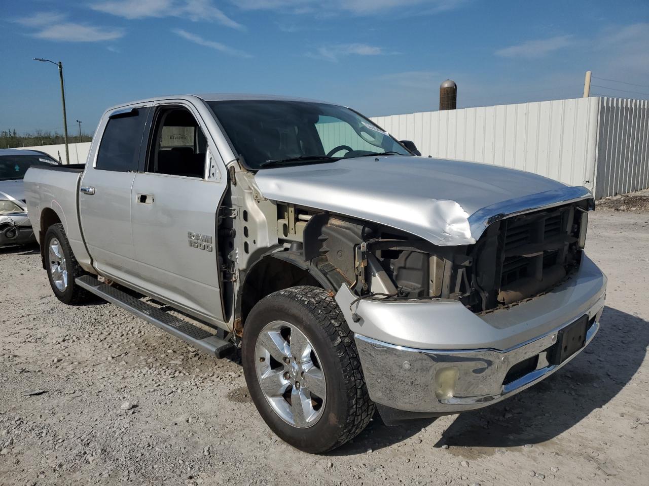 1C6RR6LT7ES222074 2014 Ram 1500 Slt