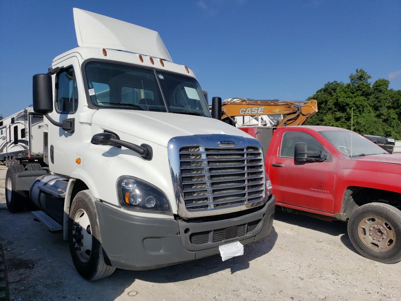 3AKBGADV7JDJX2950 2018 Freightliner Cascadia 113