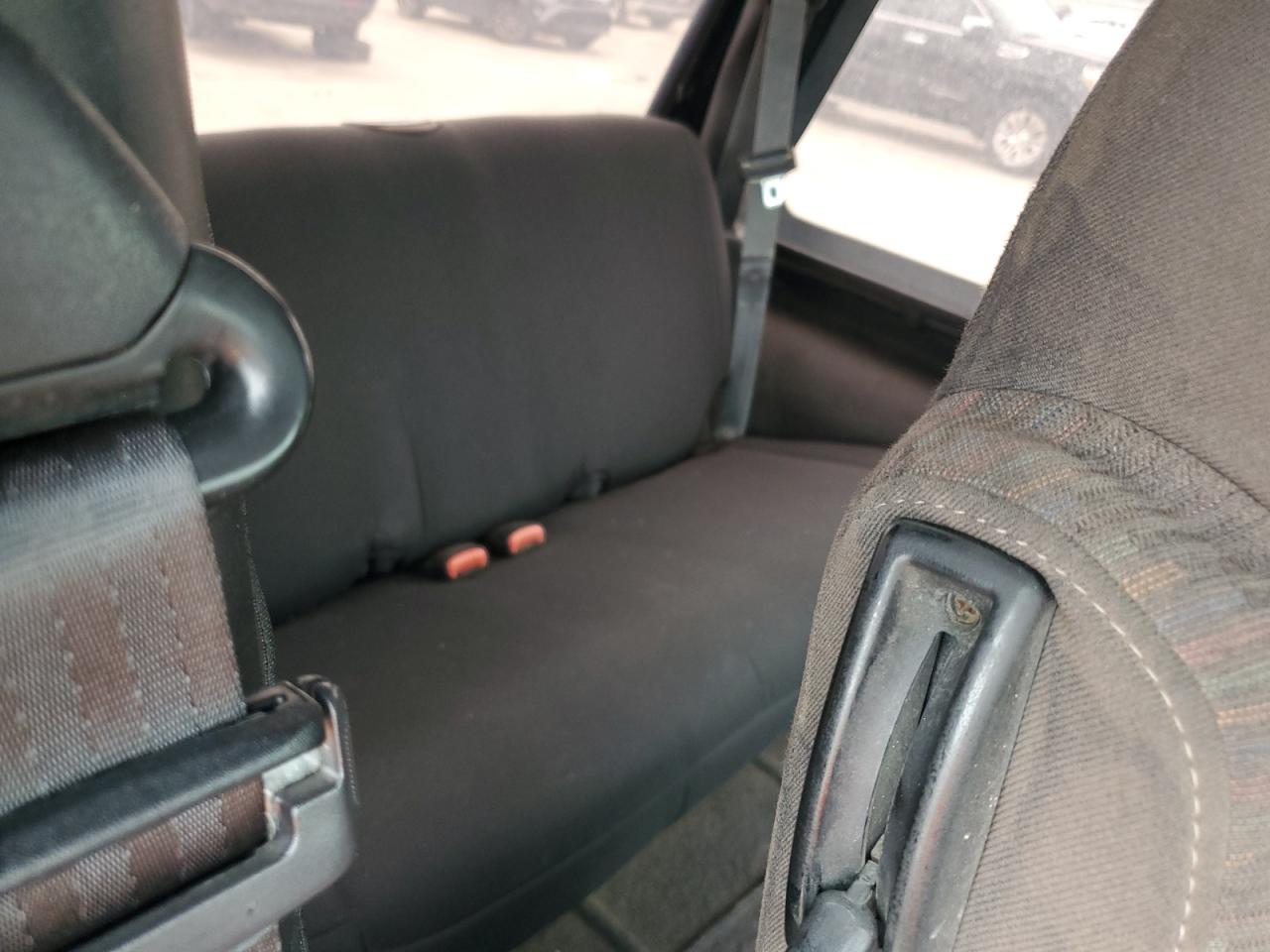 1J4FA39S04P798097 2004 Jeep Wrangler X