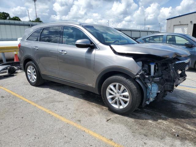 VIN 5XYPGDA30GG178425 2016 KIA Sorento, LX no.4