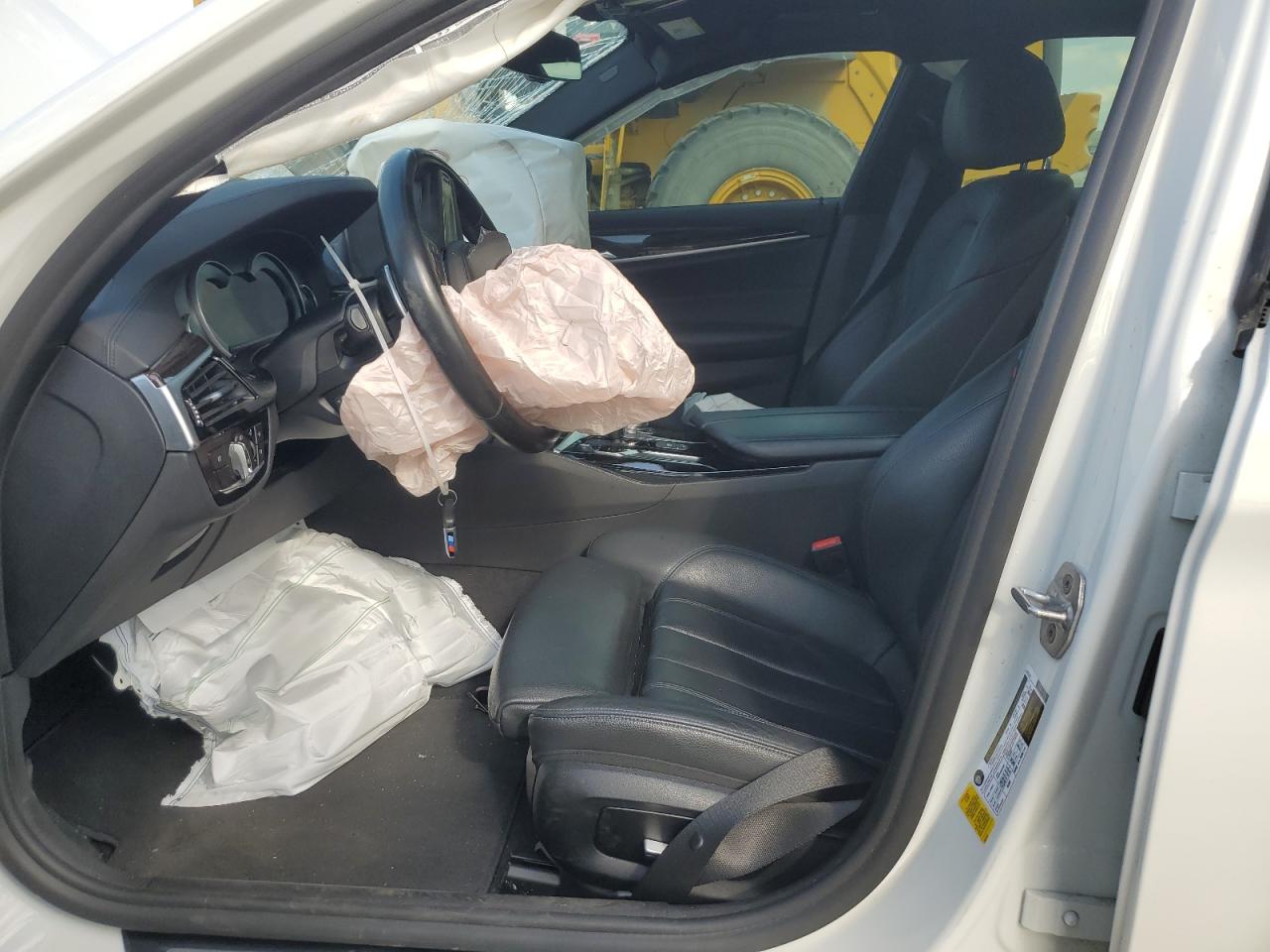 WBAJE5C52JG917814 2018 BMW 540 I