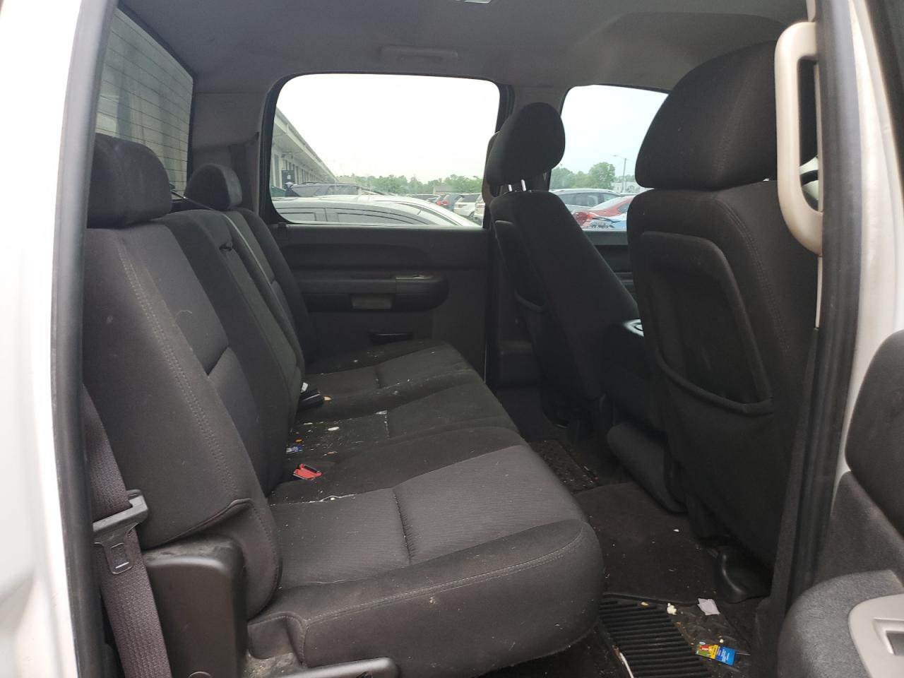 3GTRKUEA3AG240652 2010 GMC Sierra K1500 Sl