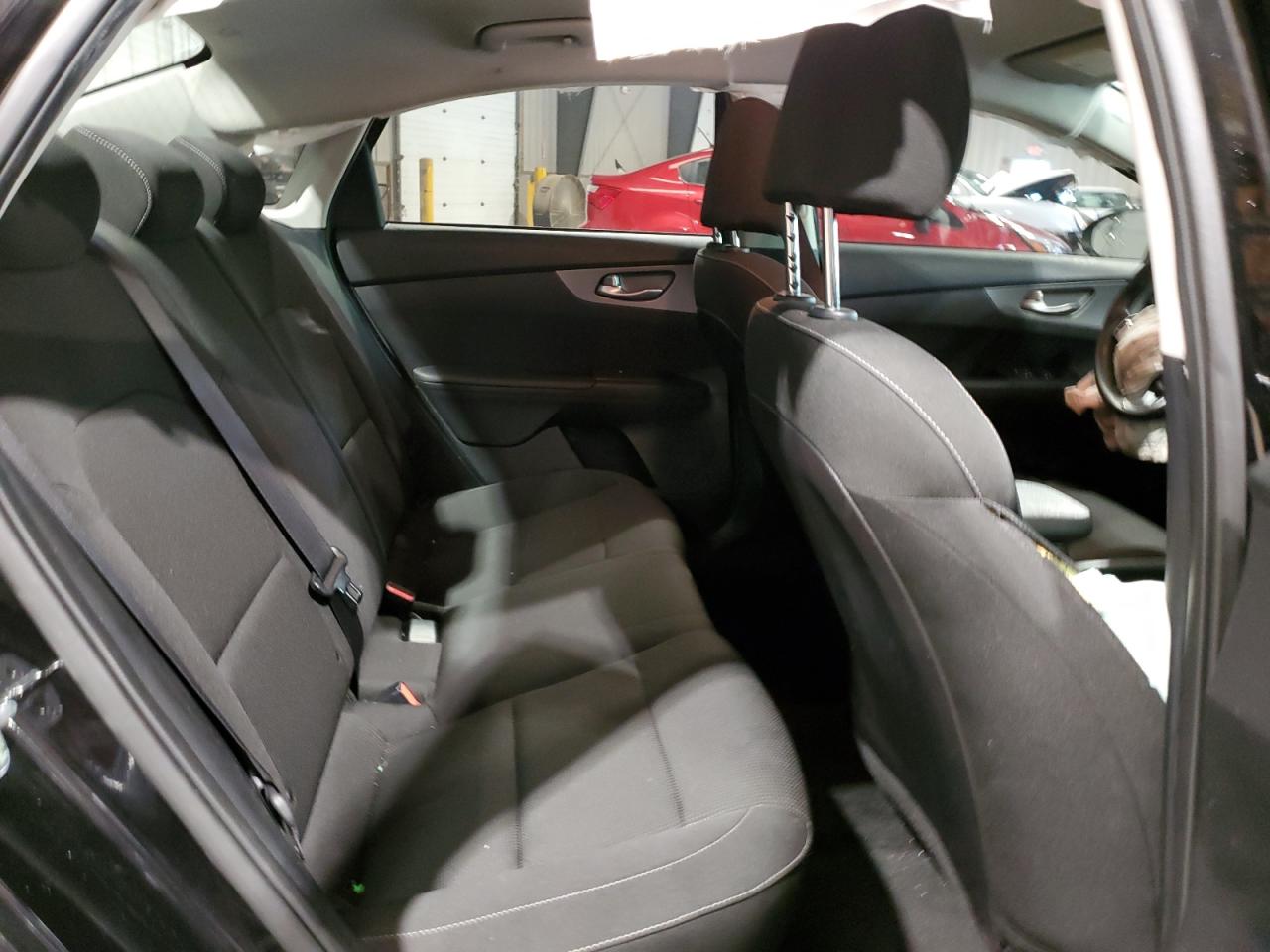 3KPF24AD8ME389271 2021 Kia Forte Fe