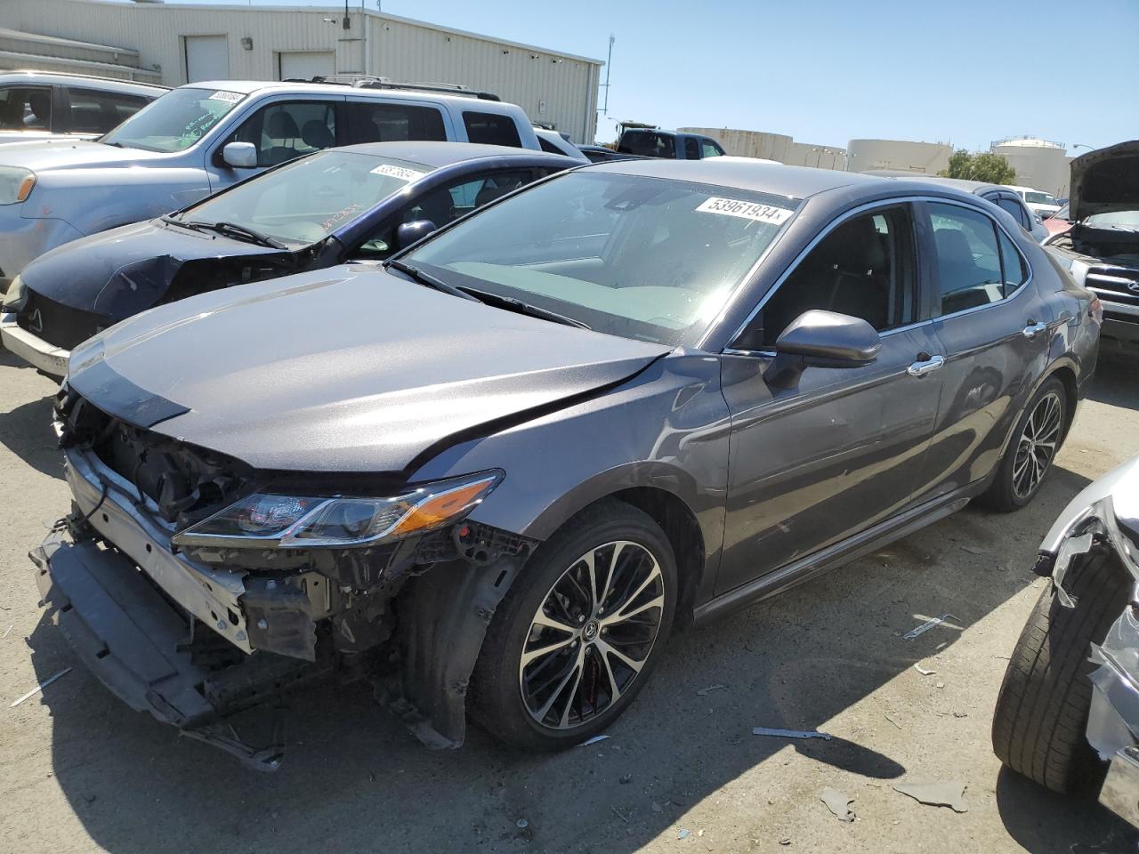 4T1B11HKXKU294404 2019 Toyota Camry L