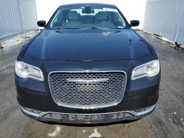 2015 Chrysler 300 Limited VIN: 2C3CCAAG3FH807420 Lot: 54141364