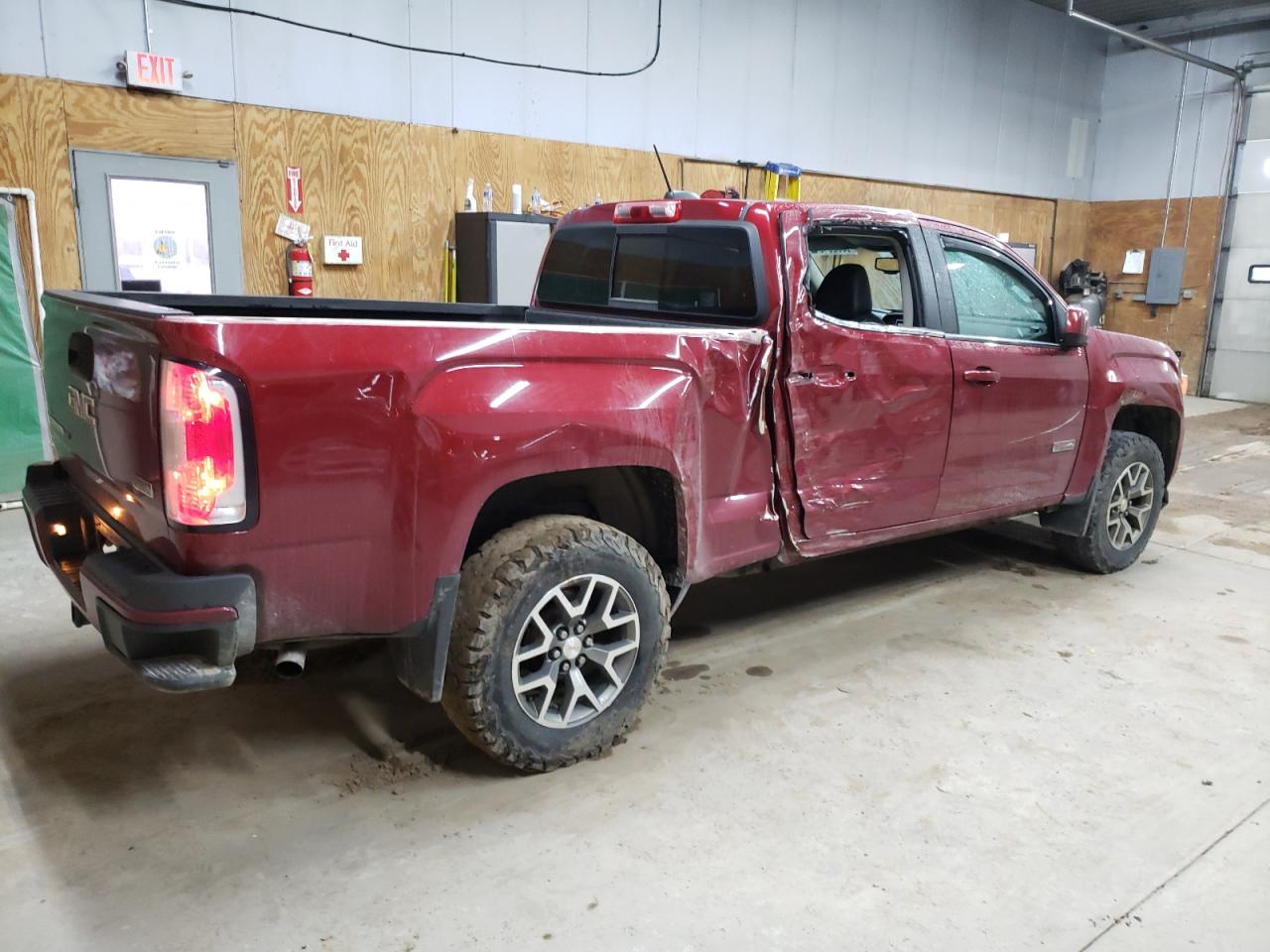 1GTG6CEN5J1215243 2018 GMC Canyon Sle