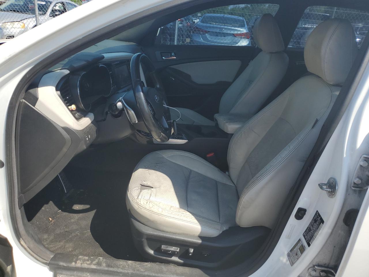 5XXGR4A6XDG118365 2013 Kia Optima Sx