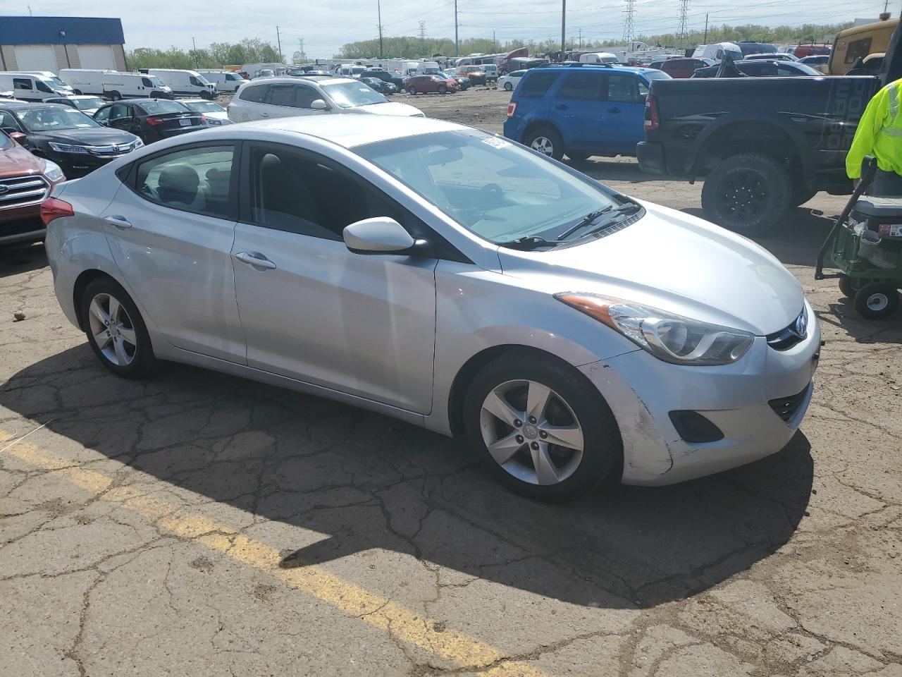 5NPDH4AE5DH367710 2013 Hyundai Elantra Gls