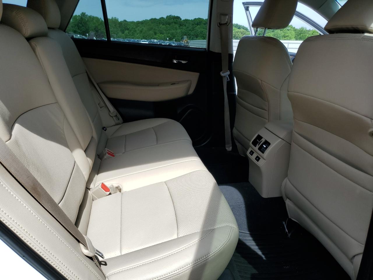 4S4BSBNC4G3313221 2016 Subaru Outback 2.5I Limited