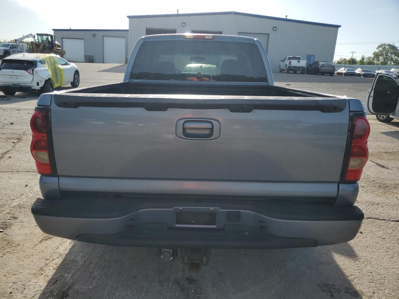 1GCEC19Z26Z256732 2006 Chevrolet Silverado C1500