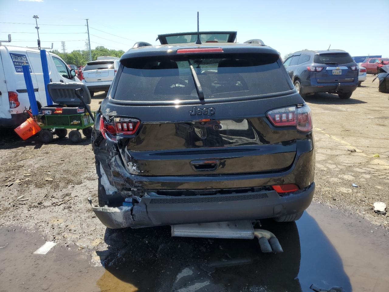 3C4NJDBB0JT454603 2018 Jeep Compass Latitude