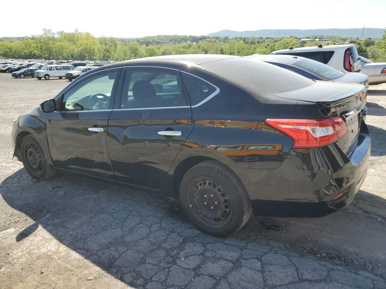 2018 Nissan Sentra S vin: 3N1AB7AP8JY303153