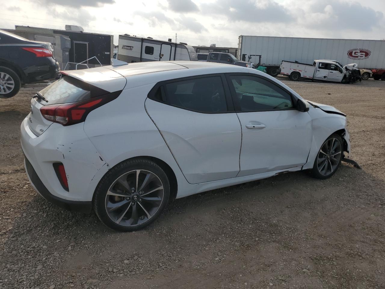 KMHTG6AF7KU007243 2019 Hyundai Veloster Base