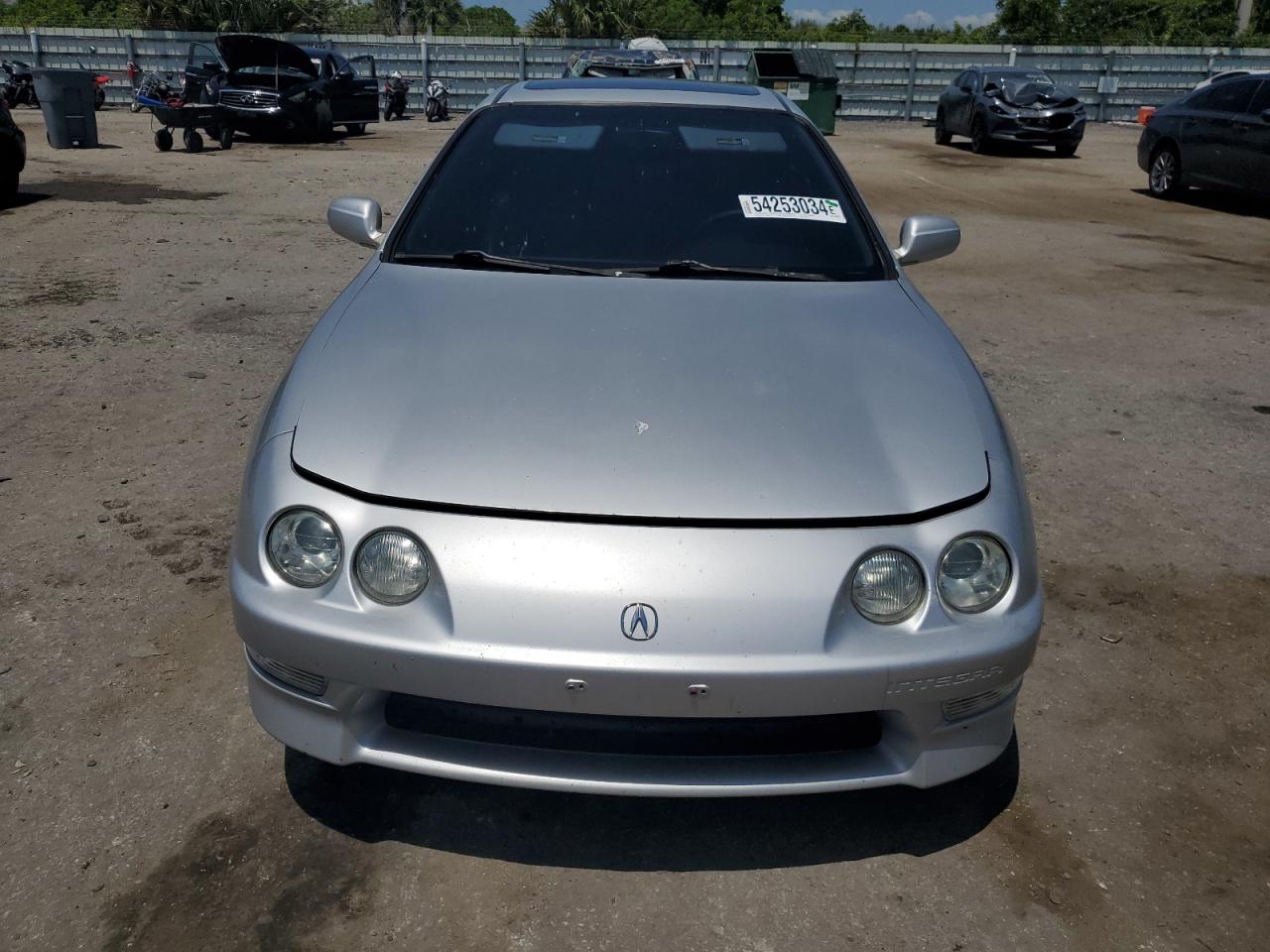 JH4DC4468YS012443 2000 Acura Integra Gs