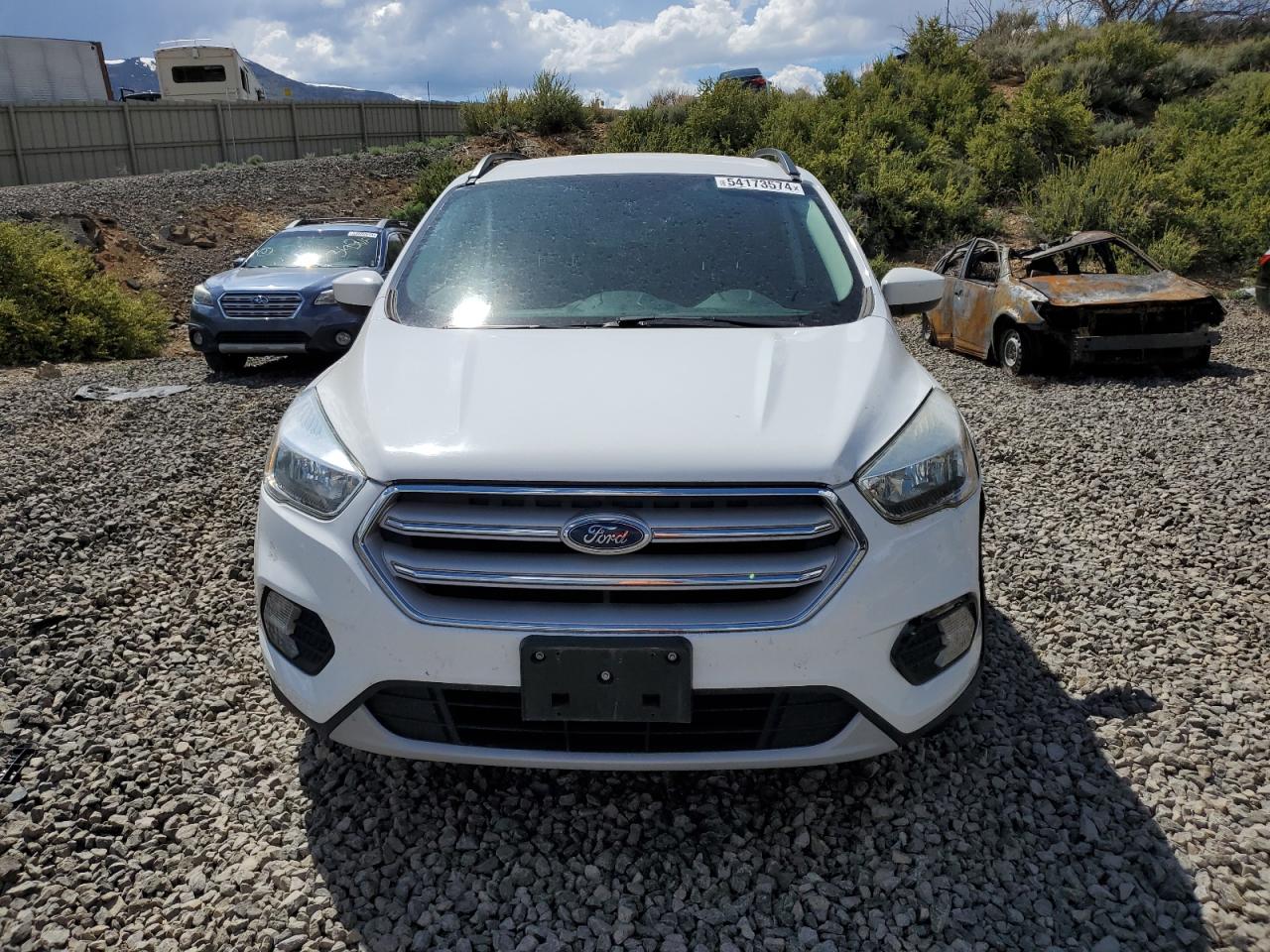 1FMCU9GD2JUA32517 2018 Ford Escape Se