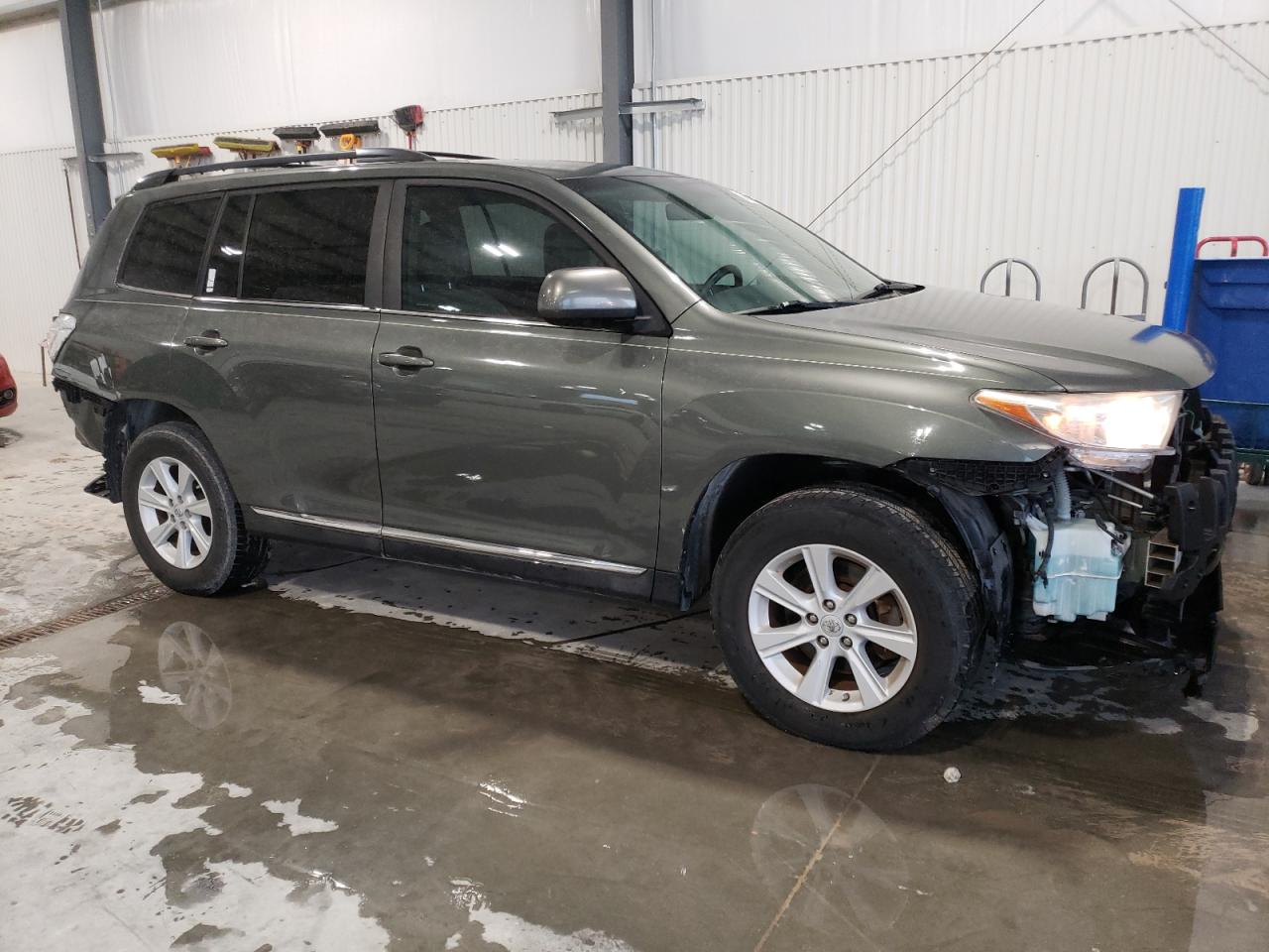 5TDZK3EH4DS131159 2013 Toyota Highlander Base