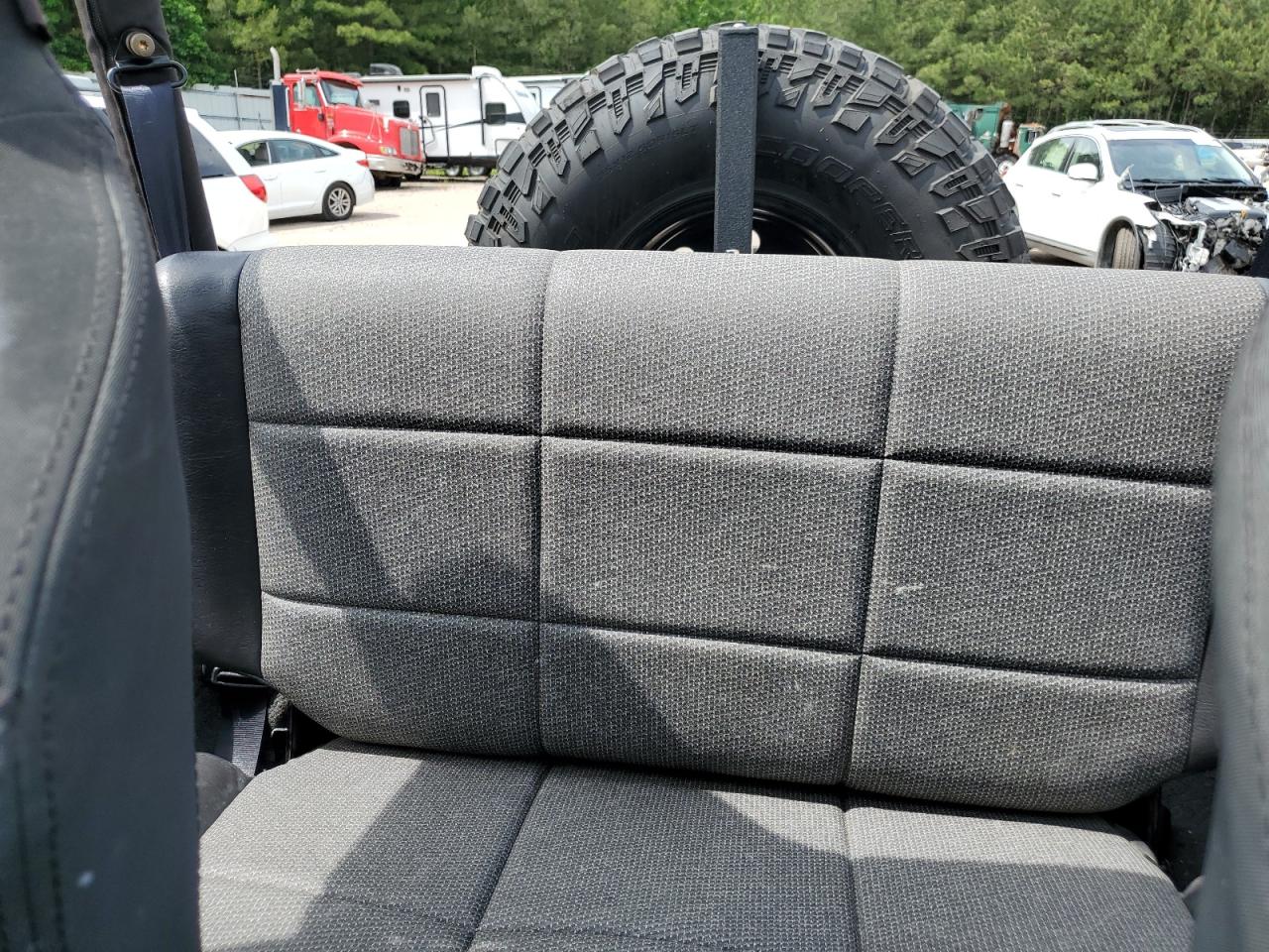 1J4FY19S8XP452206 1999 Jeep Wrangler / Tj Sport