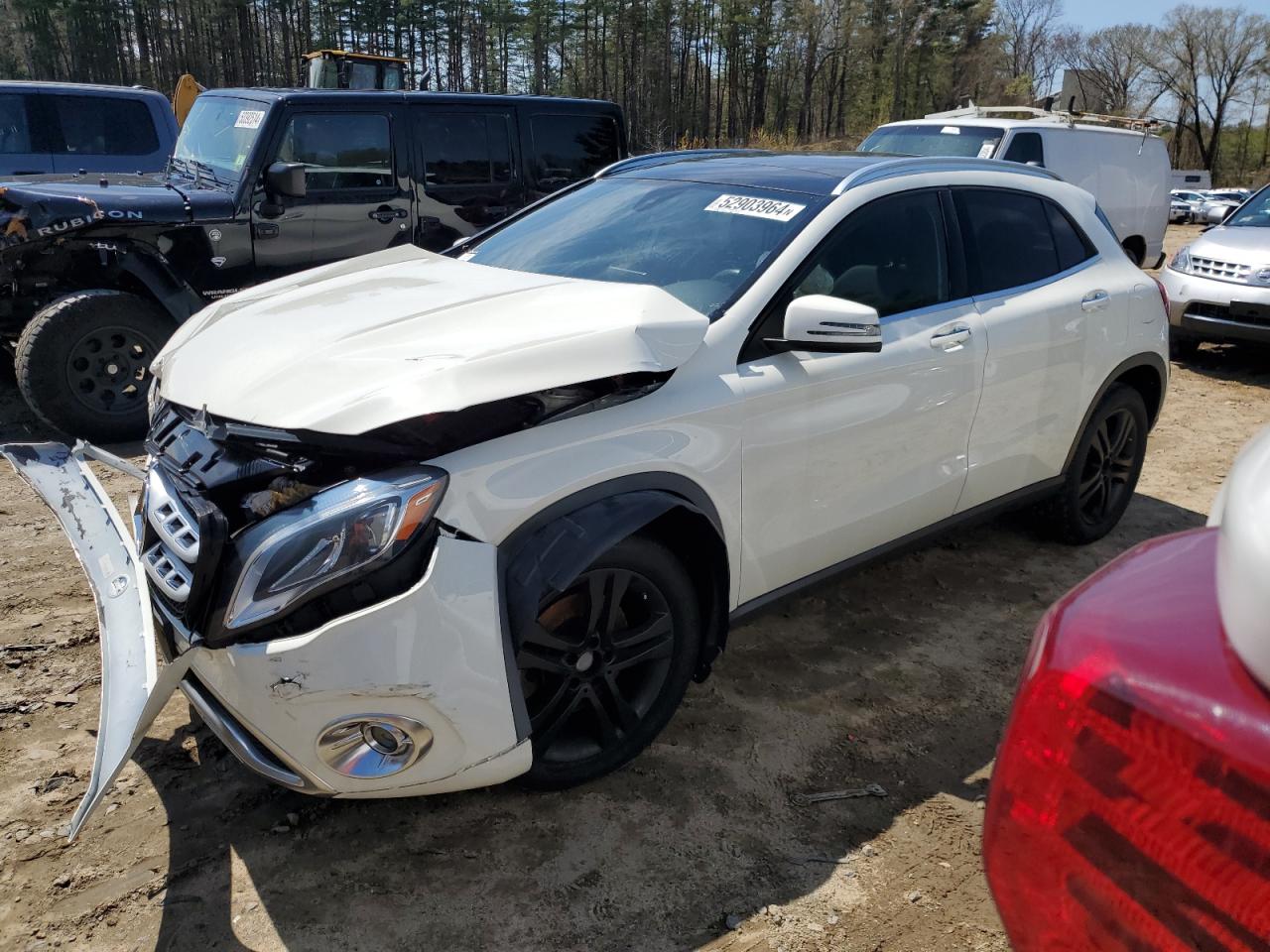 WDCTG4GB6JJ450135 2018 Mercedes-Benz Gla 250 4Matic