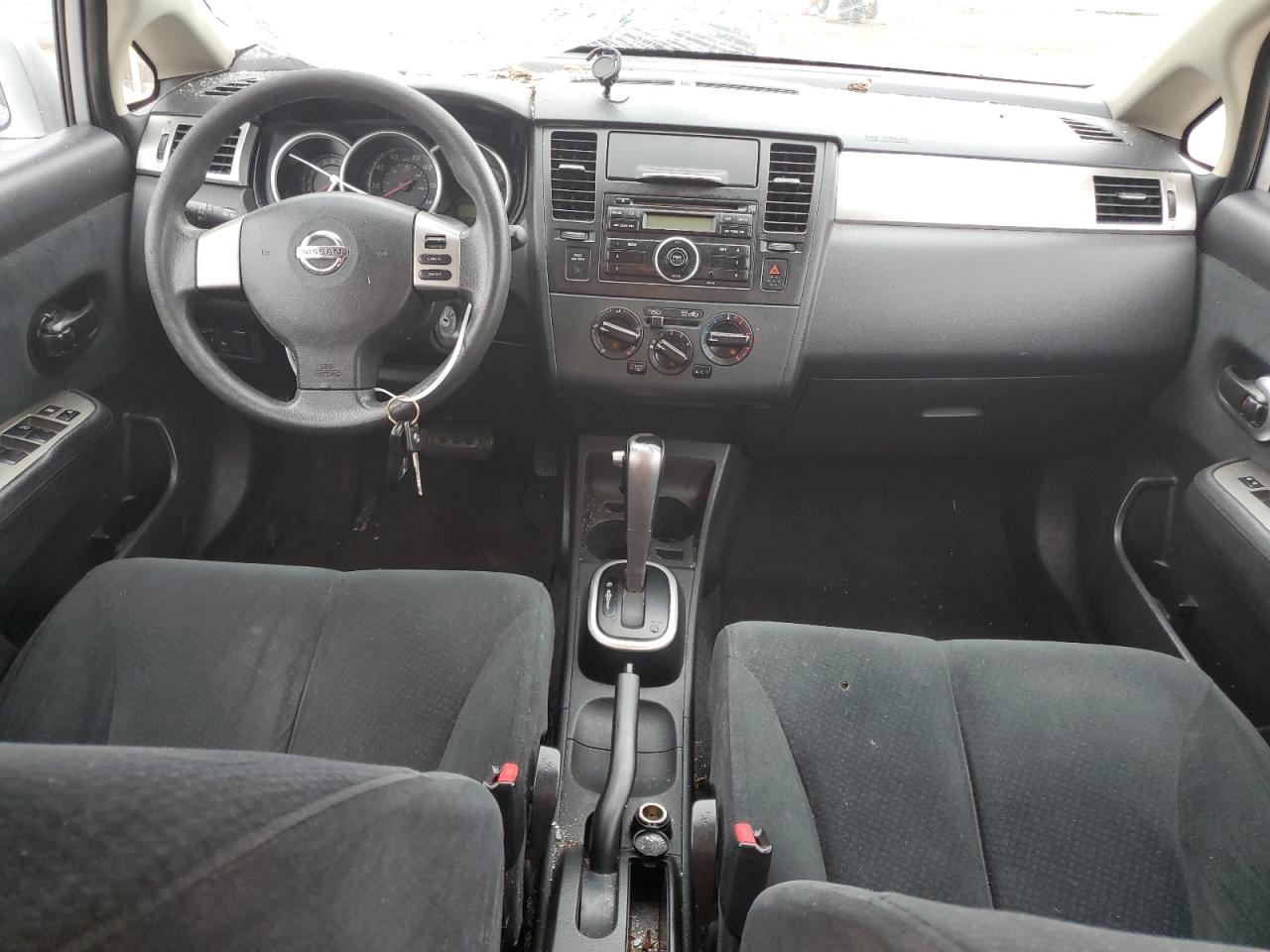 3N1BC1CP0AL425949 2010 Nissan Versa S