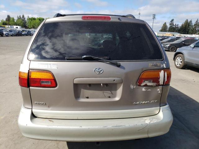 1998 Toyota Sienna Le VIN: 4T3ZF13C0WU052489 Lot: 55153194