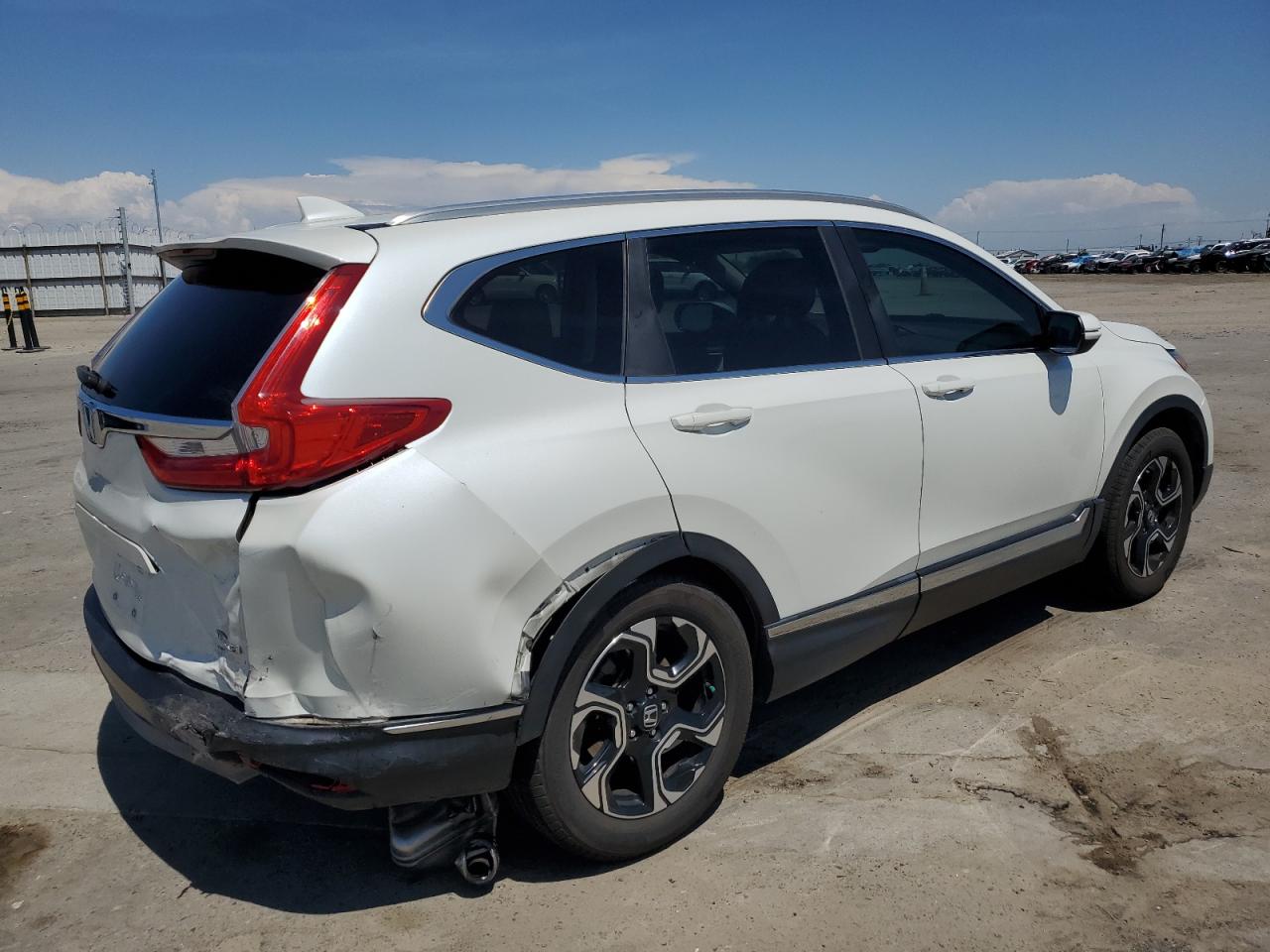 2HKRW1H97HH506874 2017 Honda Cr-V Touring