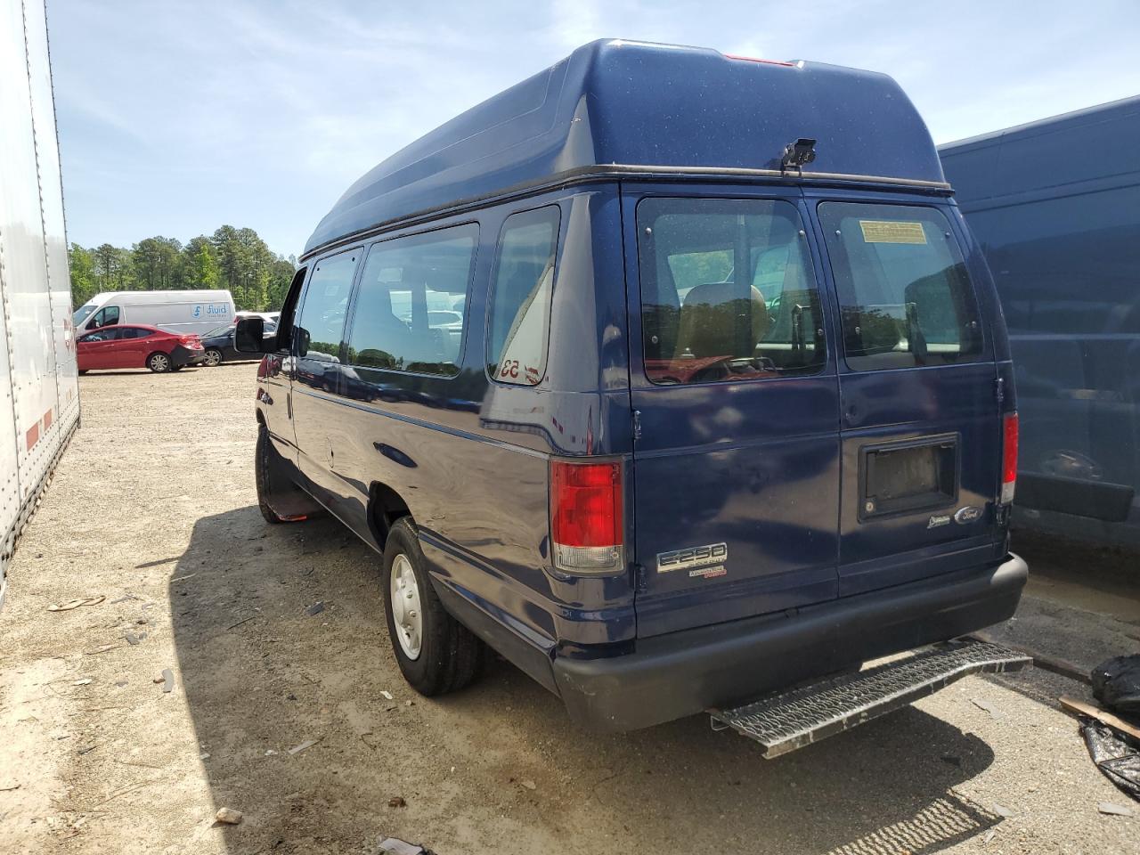 1FTNS2EWXBDA06604 2011 Ford Econoline E250 Van