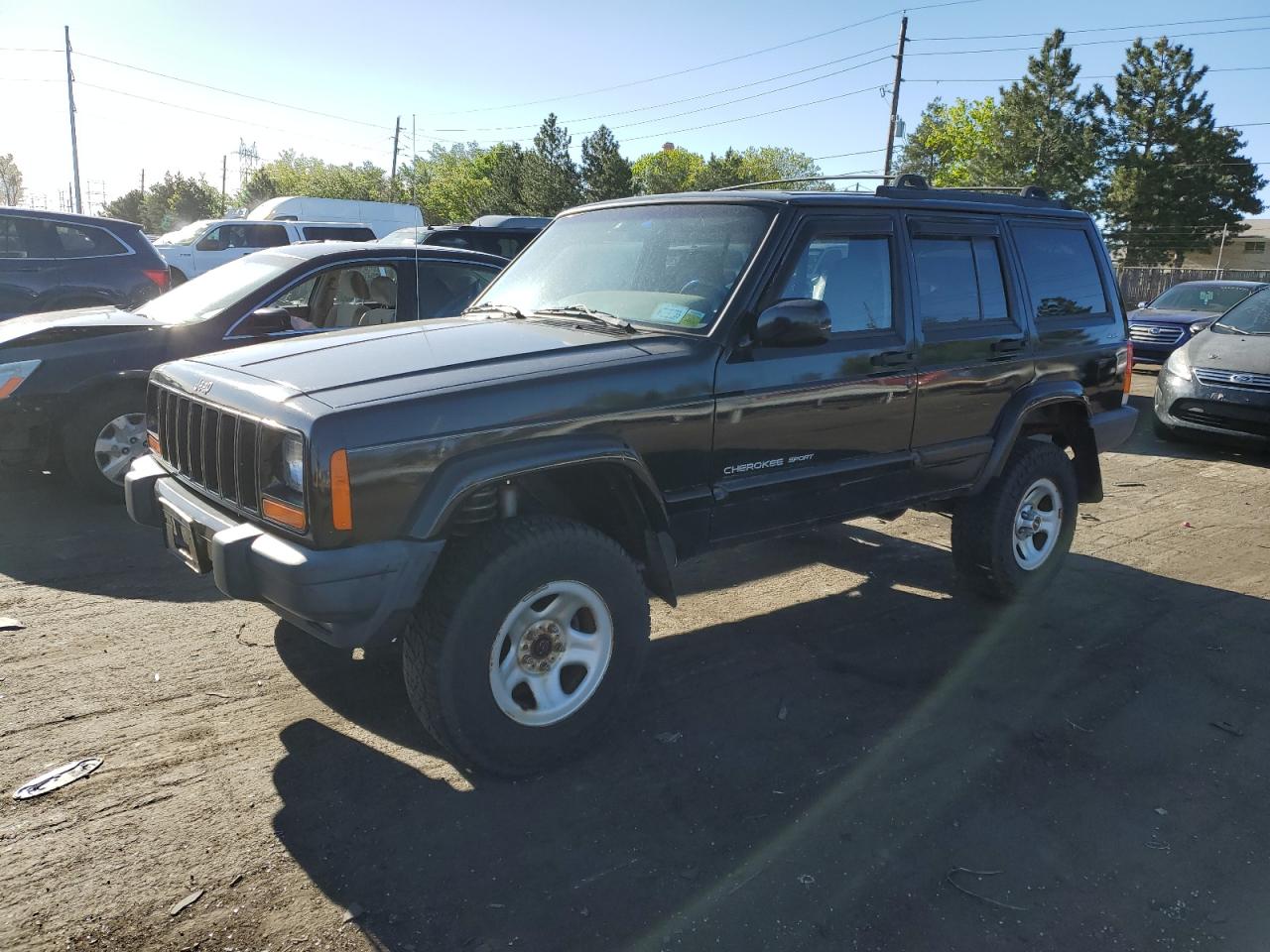 1J4FF48S1YL154808 2000 Jeep Cherokee Sport