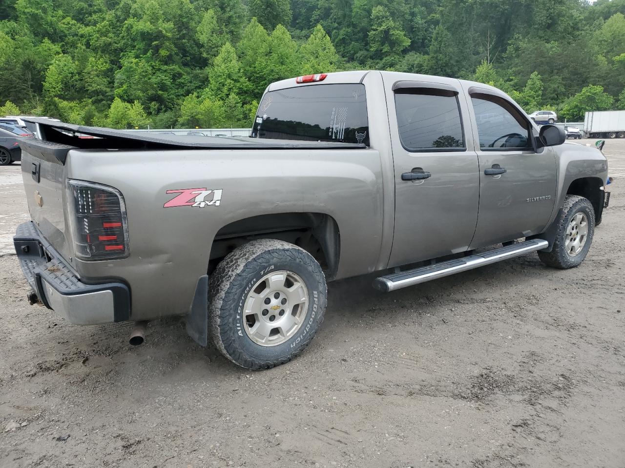 1GCPKSE73CF180585 2012 Chevrolet Silverado K1500 Lt