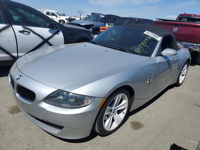 2007 BMW Z4 3.0 VIN: 4USBU33507LW70706 Lot: 54722664