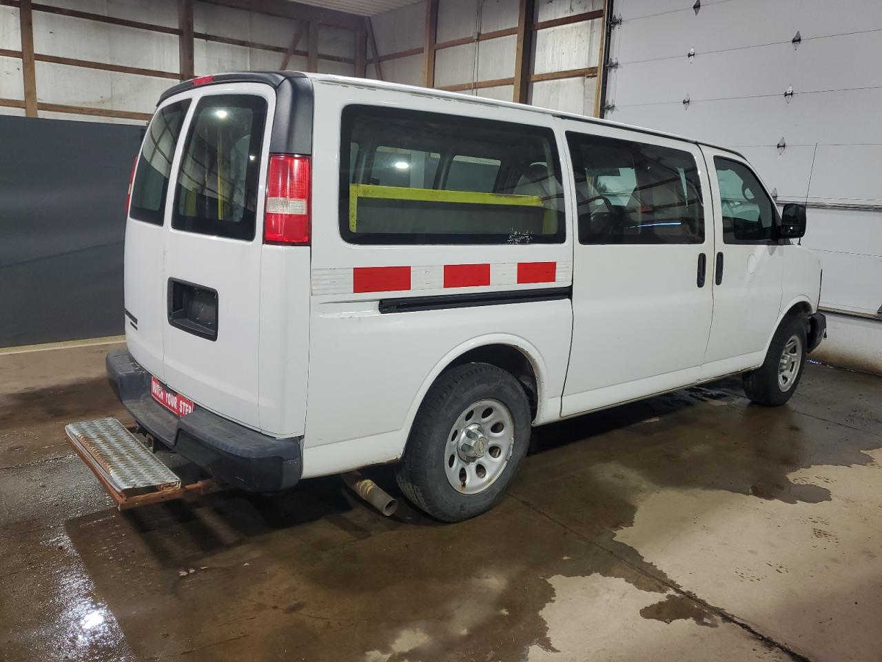 1GCSHAF41E1137063 2014 Chevrolet Express G1500