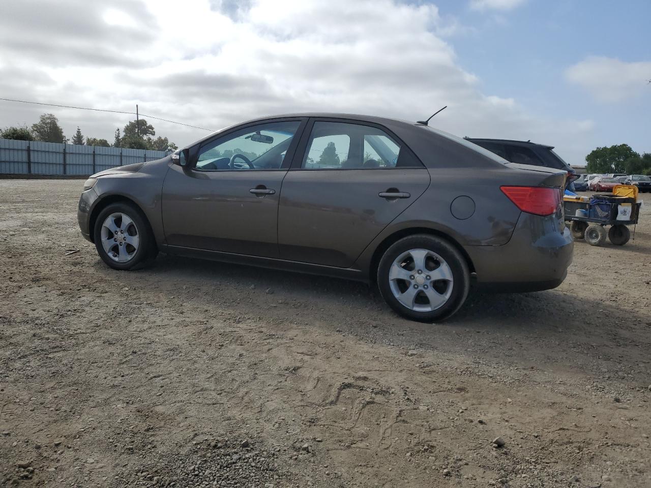 KNAFU4A22A5056657 2010 Kia Forte Ex