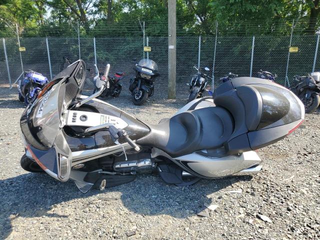 2011 VICTORY MOTORCYCLES VISION TOU 5VPSW36N5B3005547