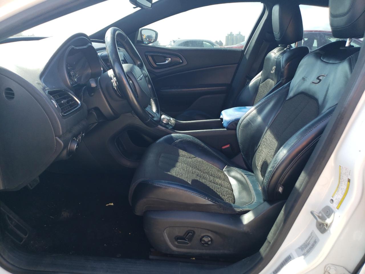 1C3CCCBB1FN649519 2015 Chrysler 200 S