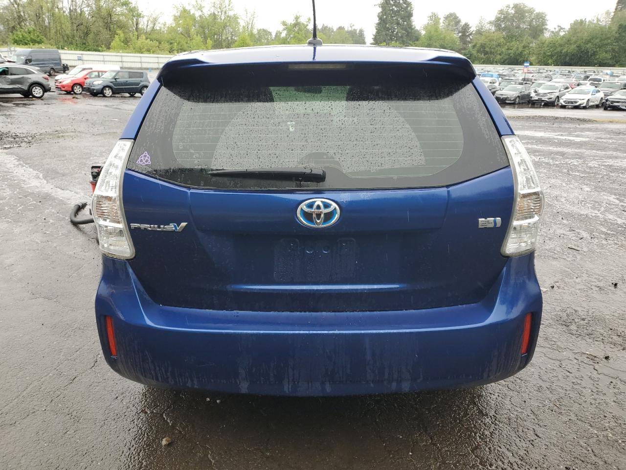 JTDZN3EU2D3280286 2013 Toyota Prius V