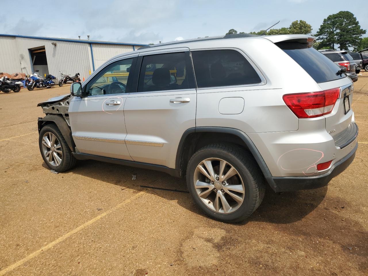 1C4RJEAGXCC354561 2012 Jeep Grand Cherokee Laredo