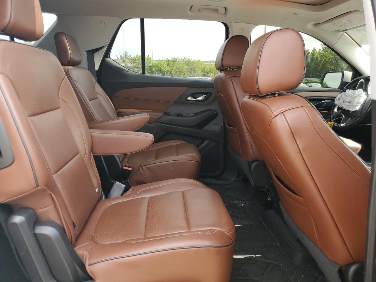 1GNEVKKW2JJ248306 2018 Chevrolet Traverse High Country