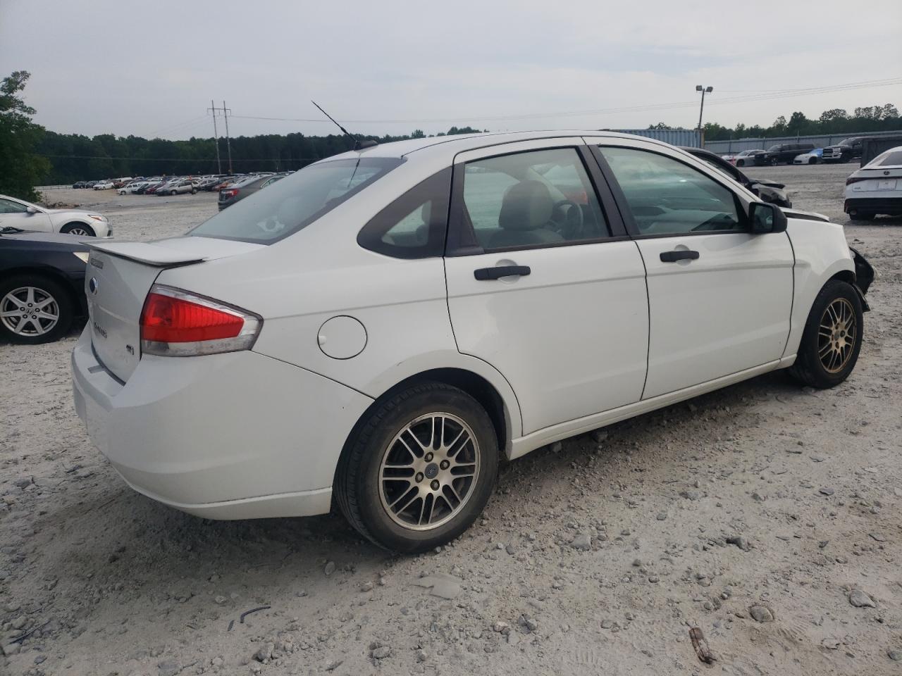 1FAHP3FNXAW188677 2010 Ford Focus Se