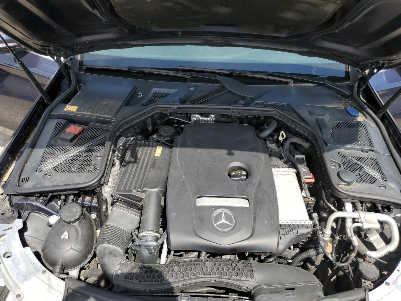 55SWF4KB6FU004738 2015 Mercedes-Benz C 300 4Matic