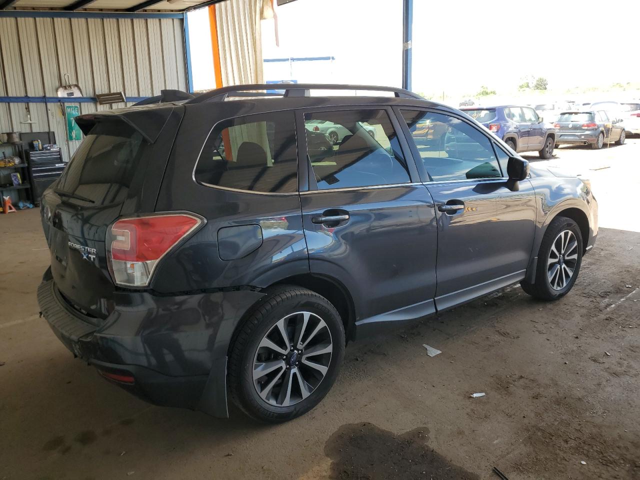 Lot #2700742699 2018 SUBARU FORESTER 2