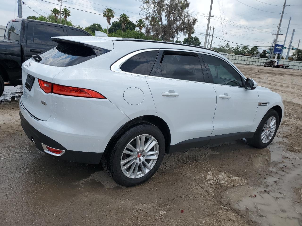 SADCK2FX7KA609739 2019 Jaguar F-Pace Prestige