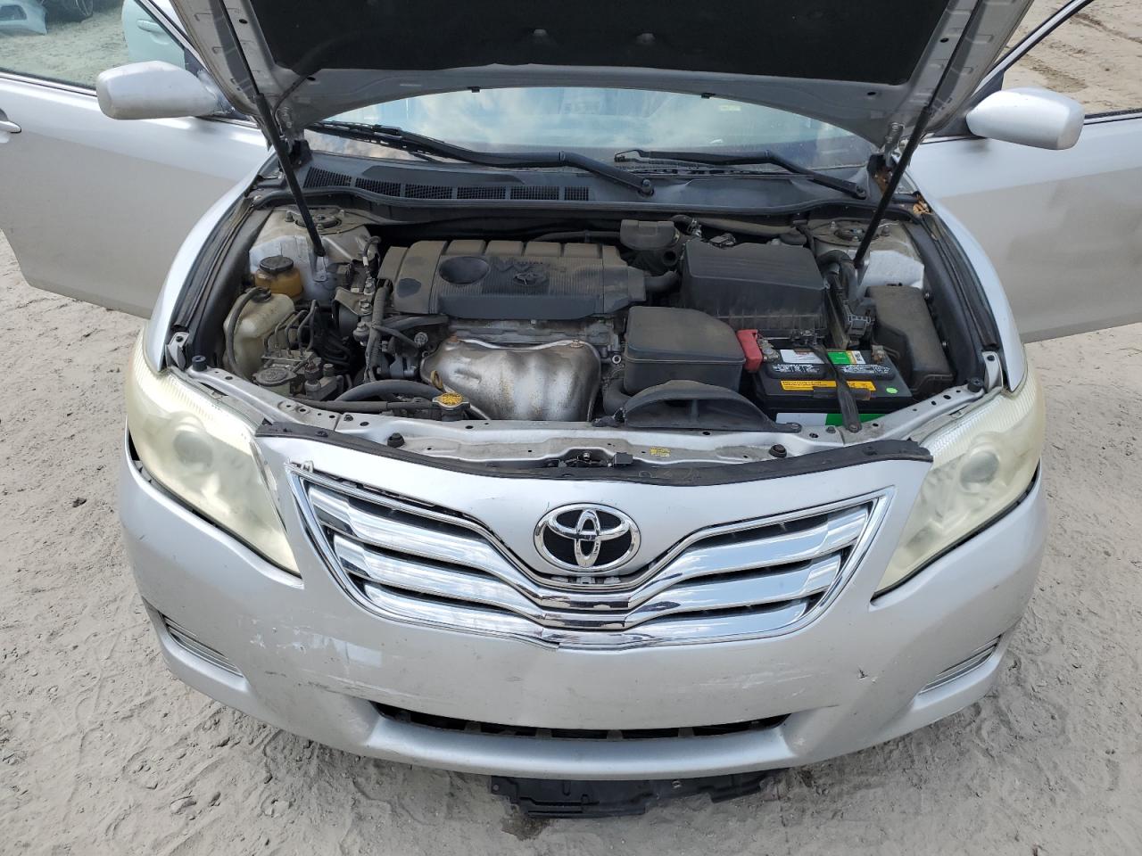 4T1BF3EK9BU695315 2011 Toyota Camry Base