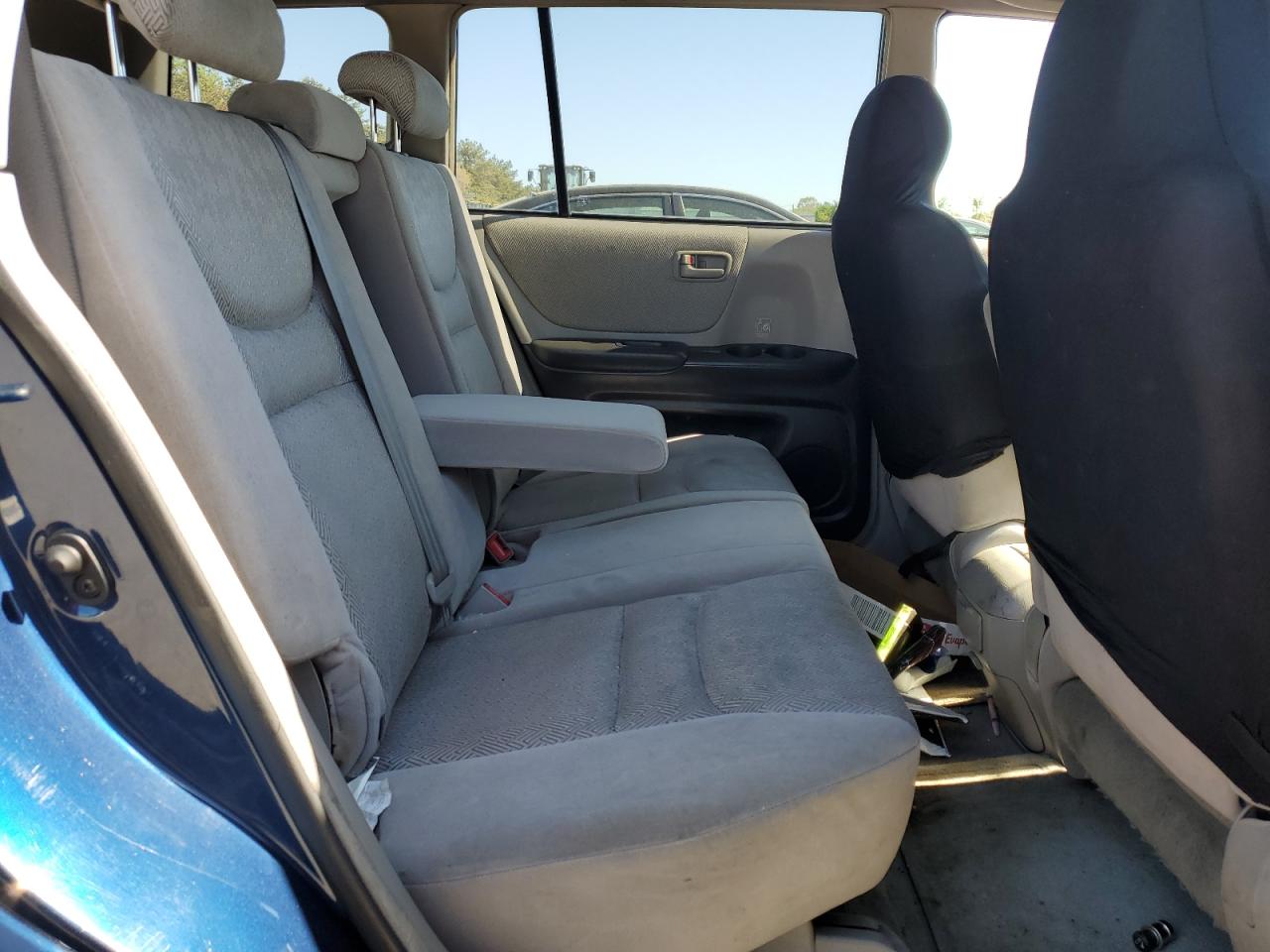 JTEHF21A030125875 2003 Toyota Highlander Limited