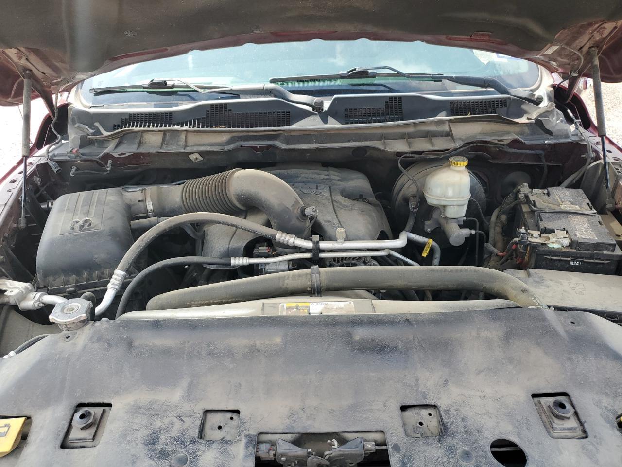 1C6RR6LT8GS277992 2016 Ram 1500 Slt