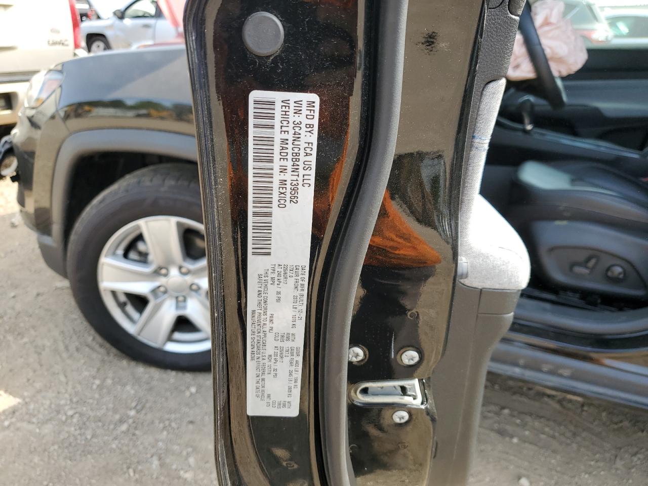 3C4NJCBB4NT139562 2022 Jeep Compass Latitude