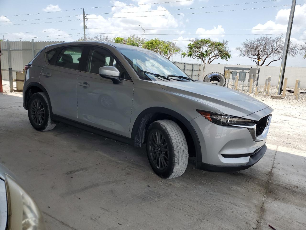 JM3KFABM0J0352470 2018 Mazda Cx-5 Sport