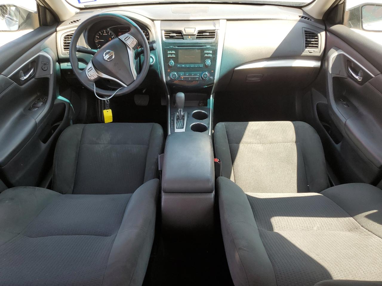 2015 Nissan Altima 2.5 vin: 1N4AL3AP4FC594985