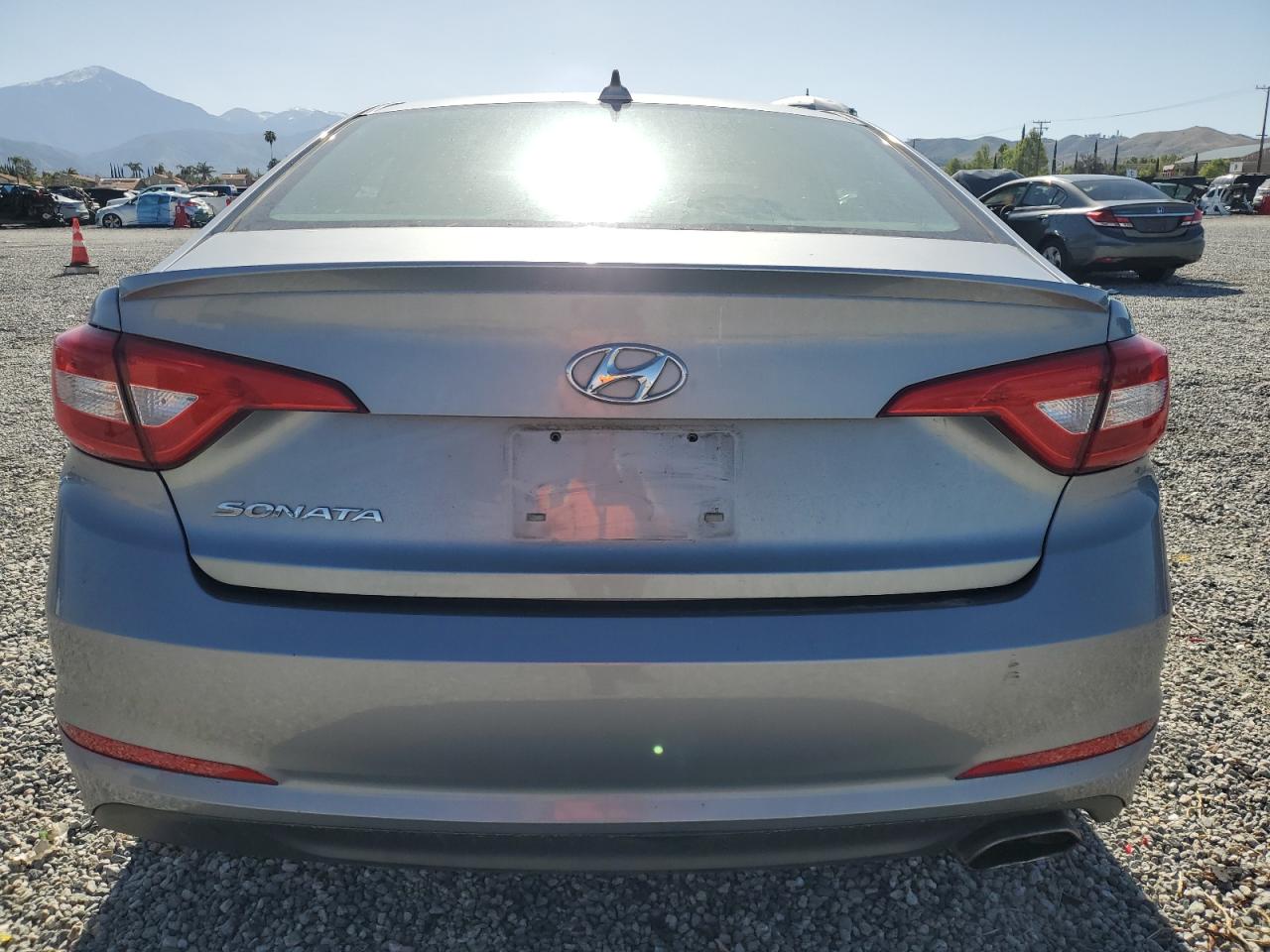 5NPE24AFXFH004305 2015 Hyundai Sonata Se